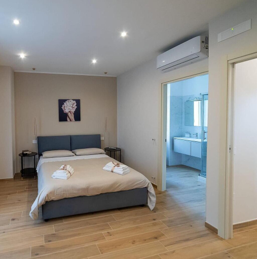 Bedroom 4, B&B IL GLICINE, Salerno