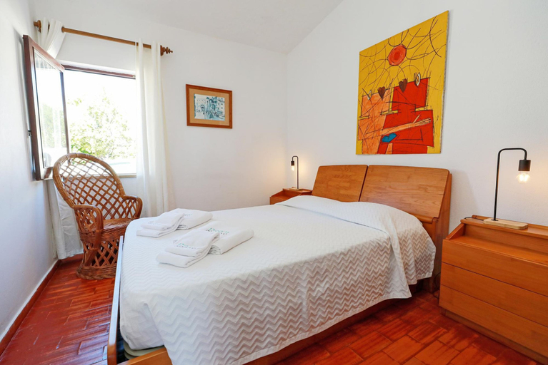 Room 4, B86 - Beachline Apartment in Praia da Luz, Lagos