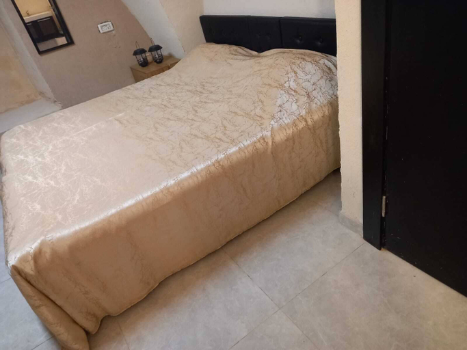 Room 5, roga bjeruslem