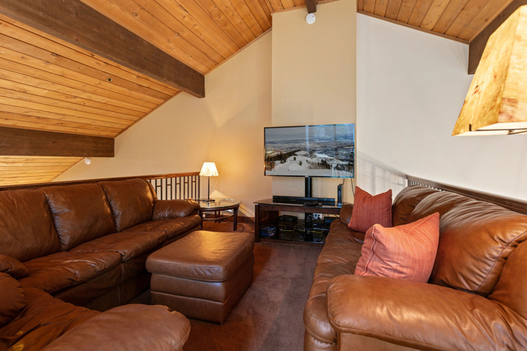 Living area 3, Ridgepoint - Three Bedroom Condo with Spa #128 by Deer Valley Resort, Summit