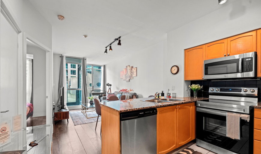 Private kitchen 3, Atlantis at Waterpark City Condos in DT, Toronto