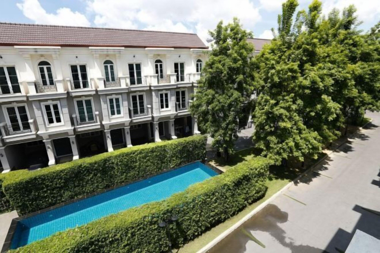 Exterior 2, Sol Stay Sukhumvit 16 Entire House Three Bedroom & Full Kitchen, Khlong Toey