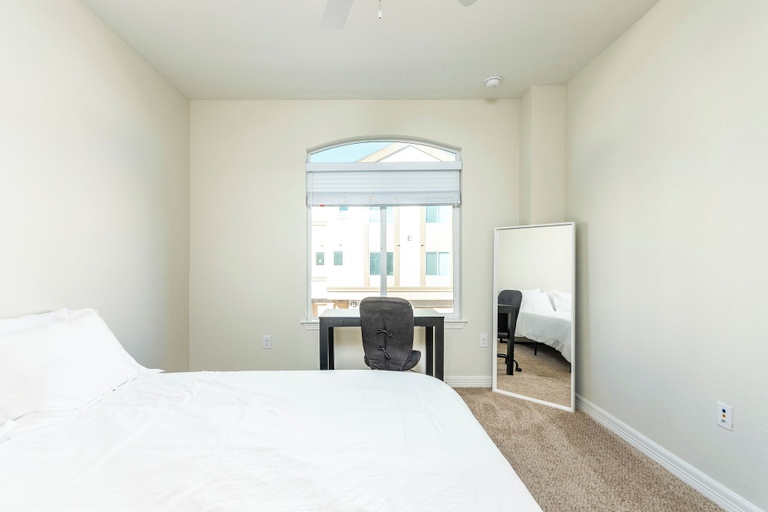 Room 3, The Cedars Grand, Williamson