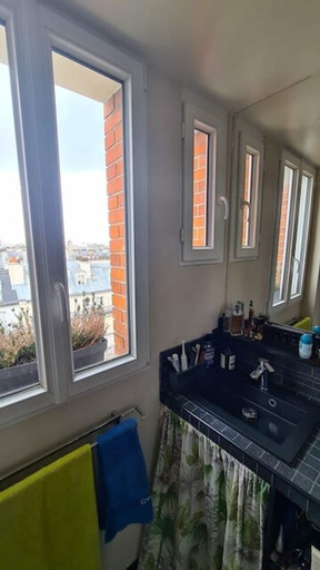 Room 5, Modern Guy Moquet Citycosy, Paris