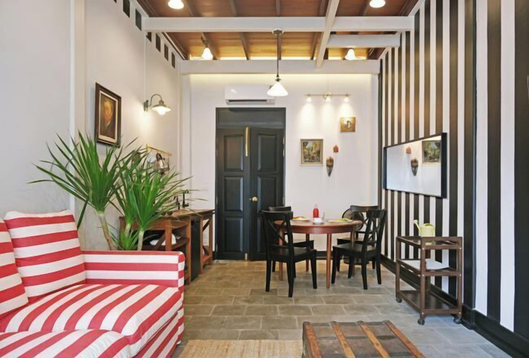 Interior 2, Luxury Thai Design Home – Chinatown Self Check In, Samphantawong