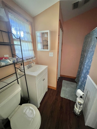 Bathroom, Boomfish Limit 5 2 Bedroom Cottage by RedAwning, Cumberland