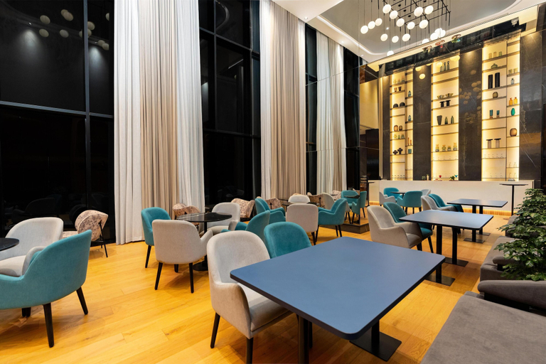 Food & Drinks 5, Radisson Hotel Prayagraj, Kaushambi