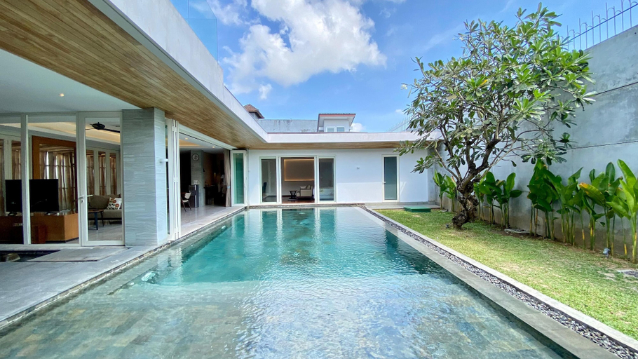 Sport & Beauty 4, YY Villa Big Pool & Parking in Seminyak, Denpasar