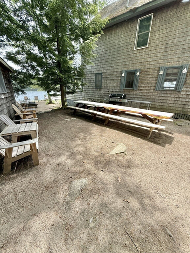 Outdoor dining 2, Paradise Point Limit 10 4 Bedroom Cottage by RedAwning, Cumberland
