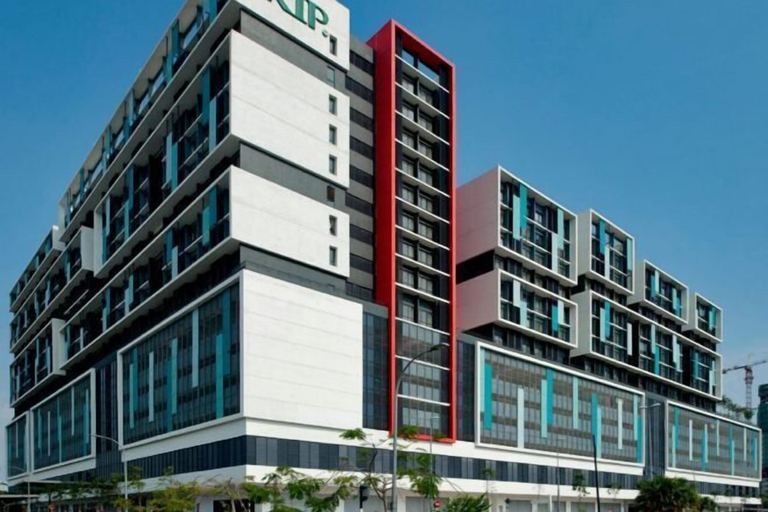 Exterior 2, Core Soho Suite KLIA FREE WIFI BY GOLDEN GATES, Sepang