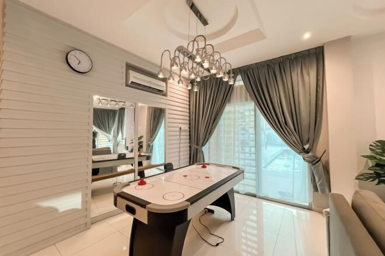 Game room 5, Fairy 2 Pool Villa Ipoh 26 Pax Karaoke Snooker Lego, Kinta