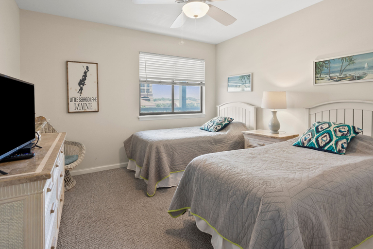 Room 3, Sea Cloisters 303e 2 Bedroom Condo by RedAwning, Horry