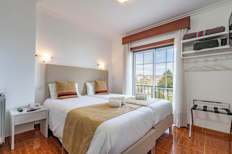 Room 2, Residencial Padre Pio by Umbral, Ourém