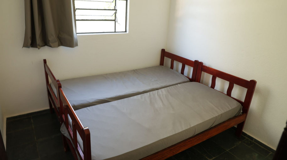 Room 2, Casa Canto das Arvores - Nova União MG, Nova União
