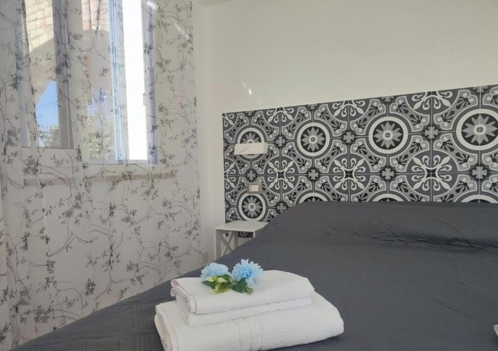 Bedroom 3, Tramonti d' alba bed and breakfast, Palermo