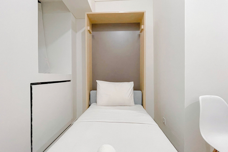 Bedroom 4, Simple Look Studio Apartment (No Kitchen) At Bandaraya - Tallasa City Makassar, Makassar