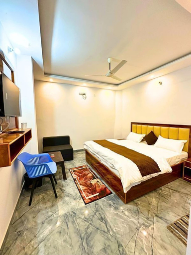 Room 5, Hotel Divya Ganga Shivpuri Rishikesh, Garhwal
