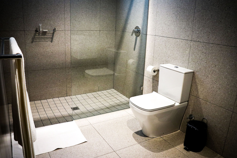 Bathroom 3, The Wantage Suites, City of Johannesburg