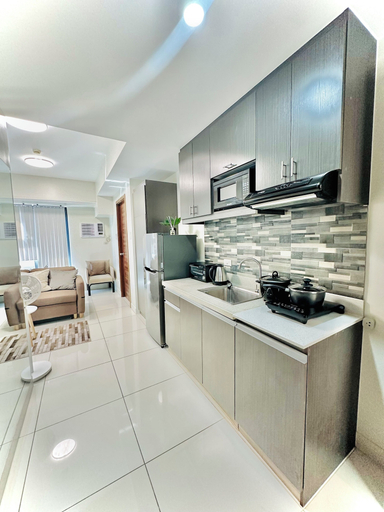 Private kitchenette 2, Horizon 101 Listings, Cebu City