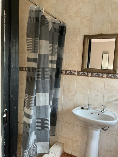 Bathroom 3, Bothabelo Lodge, Mopani