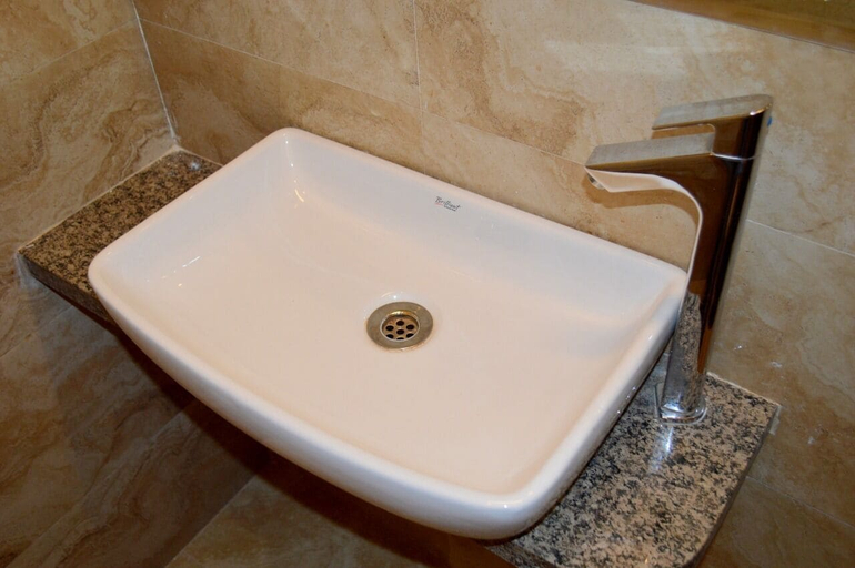 Bathroom 2, BAGA RESIDENCY, North Goa
