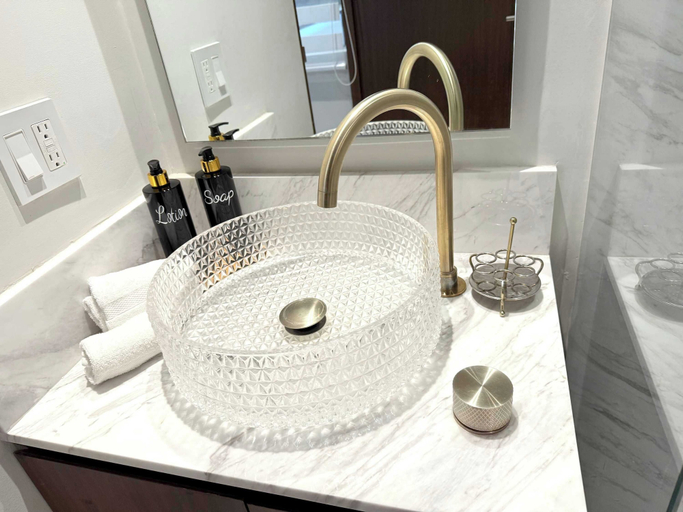 Bathroom 2, Bolongo 3BR Your Exclusive Oceanfront Escape, Compostela