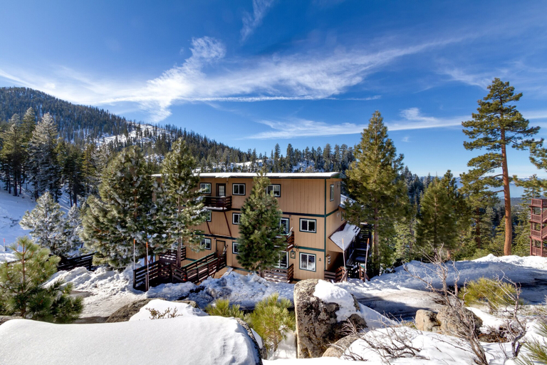 Exterior & Views 2, Tall Pine Chalet 3 Bedroom Home, Douglas