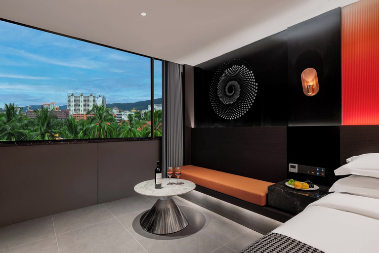 Room 5, Enji International Hotel, Xishuangbanna Dai