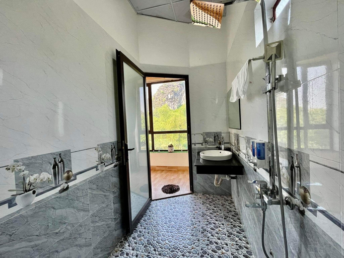 Bathroom 3, Tràng An Dragon Homestay, Hoa Lư