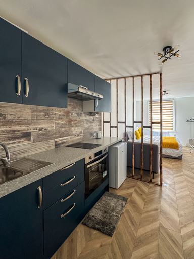 Others 3, Tottenham City Stays (Opposite Seven Sisters Train Station), London
