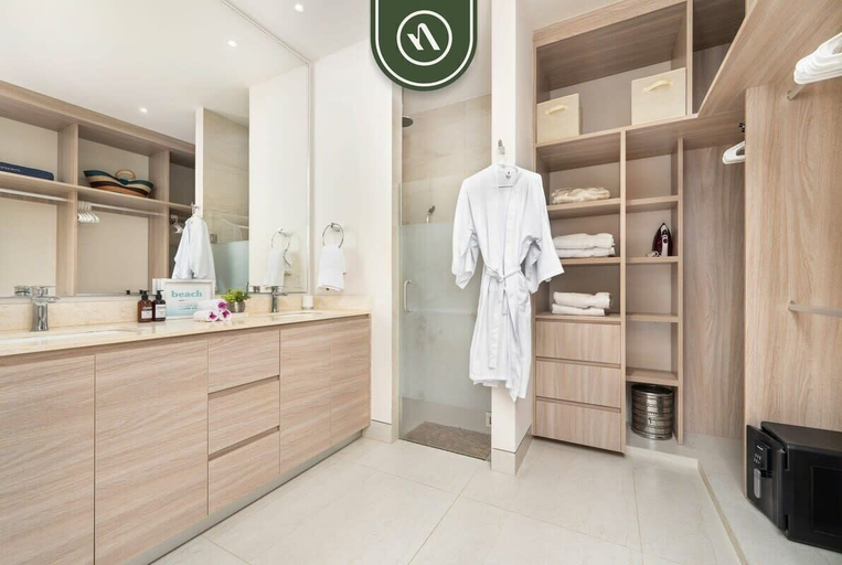 Bathroom 5, New 2 BR Penthouse Overlooking the Sea of Cortez, La Paz