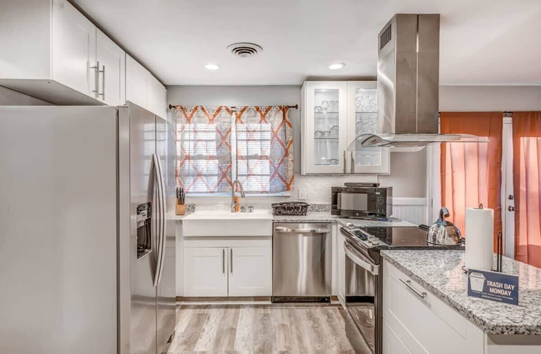 Private kitchen 2, Quince Cottage, Shelby