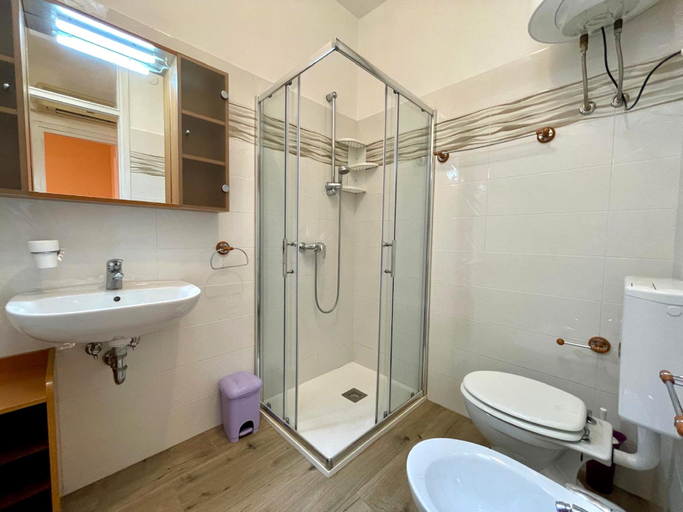Bathroom, Beautiful Terraced House With Pool-tv-ac, Venezia