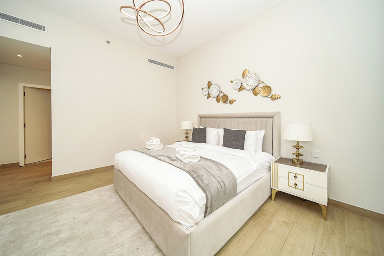 Room 4, PVH - Beach Front 2BR in Le Pont 3, Dubai