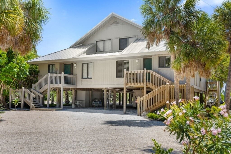 Exterior & Views, Ventura Captiva 2b 3 Bedroom Condo, Lee