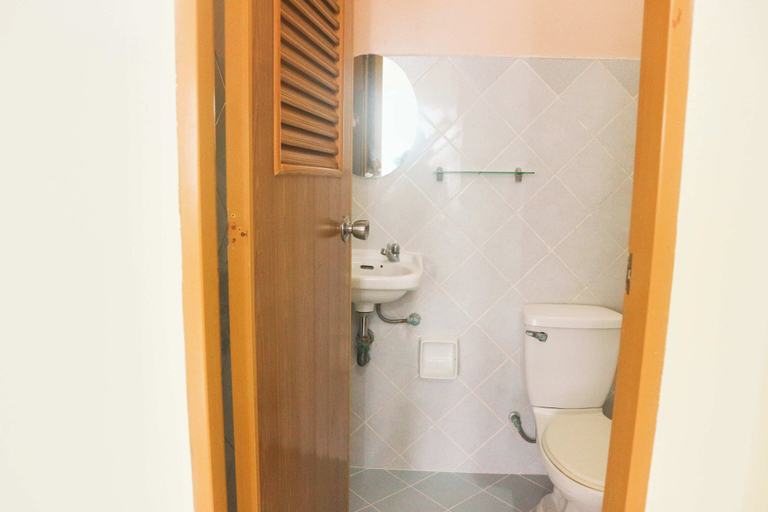 Bathroom 3, Iloilo Transient Rooms, Iloilo City