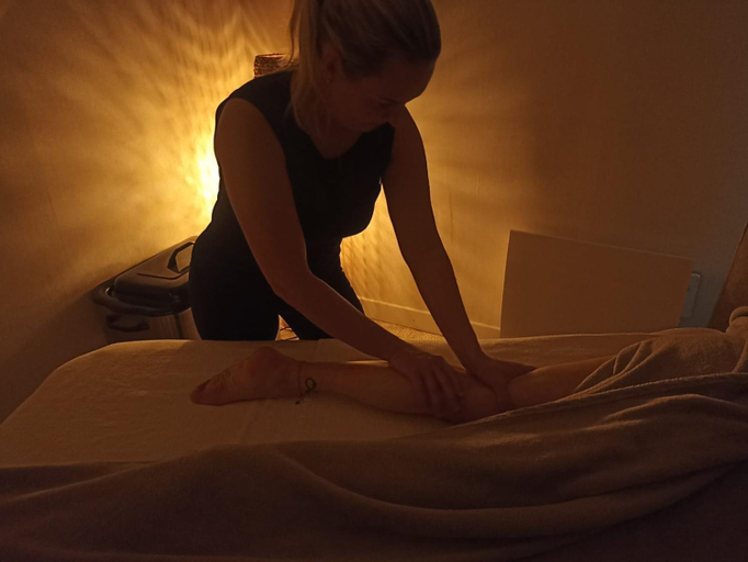 Bedroom 3, La Glycine Hotel, Restaurant & Bien-Etre, Calvados
