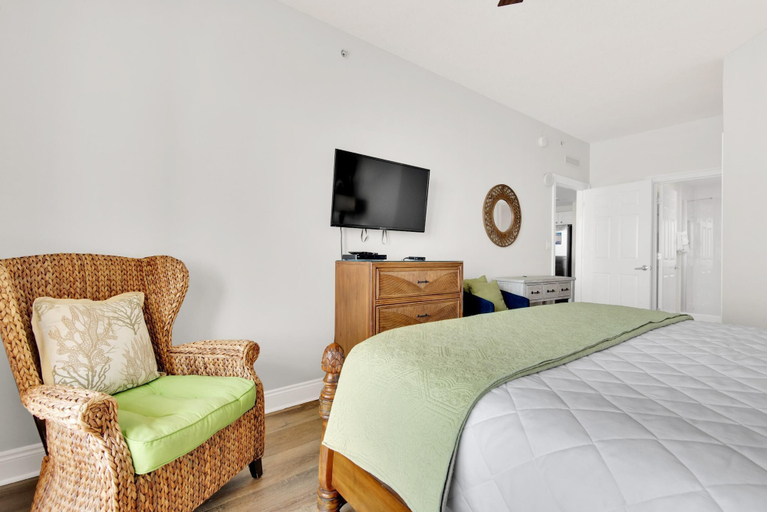 Bedroom 3, Calypso 2-1502 West, Bay