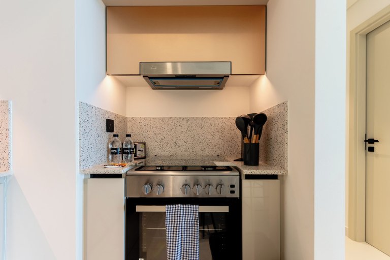 Private kitchen 3, Marina Vista Residences - Dubai Marina, Dubai