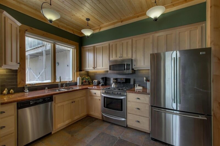 Private kitchen 2, Rock Haven 2 Bedroom Condo, Douglas