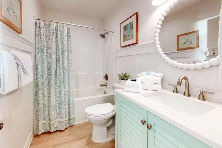 Bathroom 4, Barefoot Beach Beach House, Baldwin