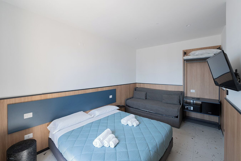 Room 2, Mia Suites Angioino, Napoli