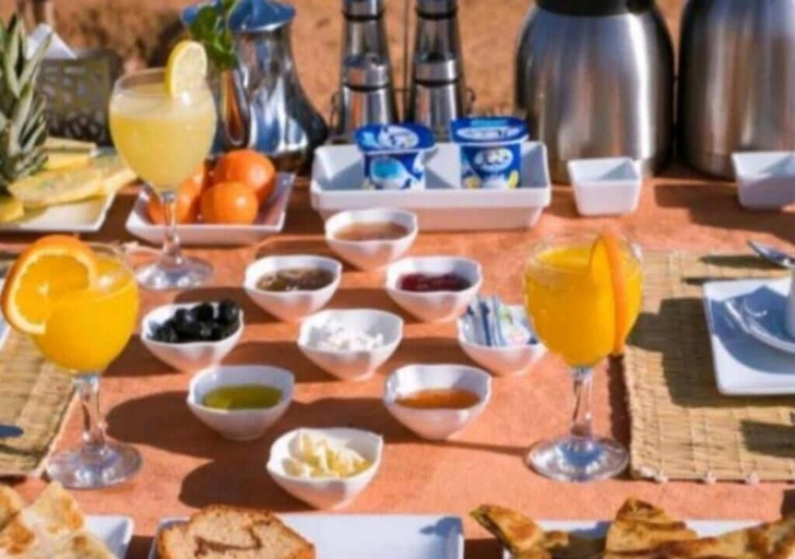 Breakfast meal, merzouga Majestic camp, Errachidia