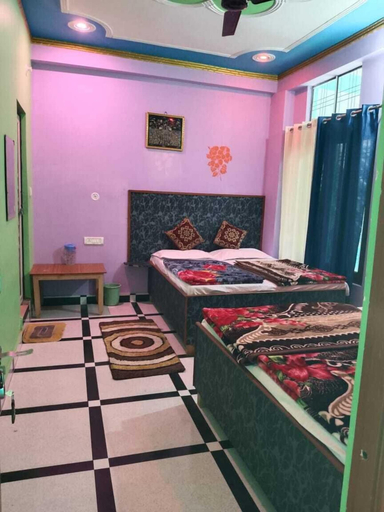 Room 1, Hotel Rudra, Uttarkashi