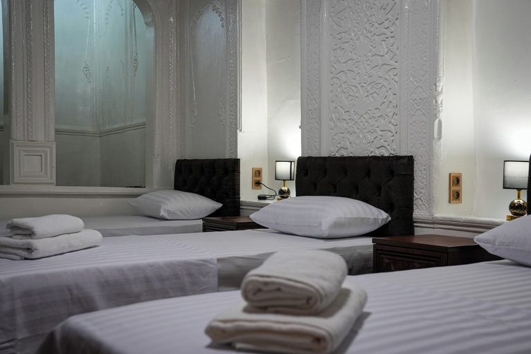 Bedroom 2, Learmara Guest House, Samarkand