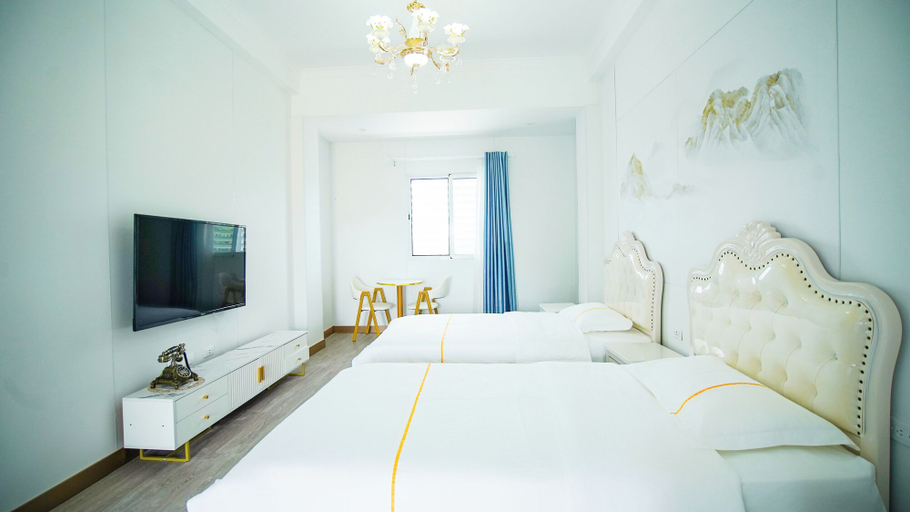 Room 5, Snowwhite castle hotel, Saipan