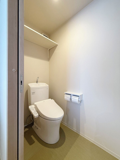 Bathroom 4, bHotel Miyajima Omotesando 32, Hatsukaichi