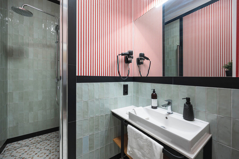 Bathroom 3, Hello Sopot, Sopot