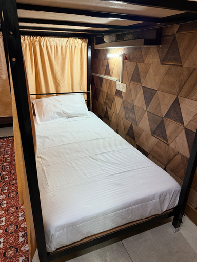 Room 2, Amritsar Backpackers Hostel, Amritsar