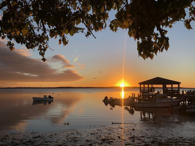 Miscellaneous, Beehive Harbour Island. Luxury Dream World On The Bay. Private D 5 Bedroom Home